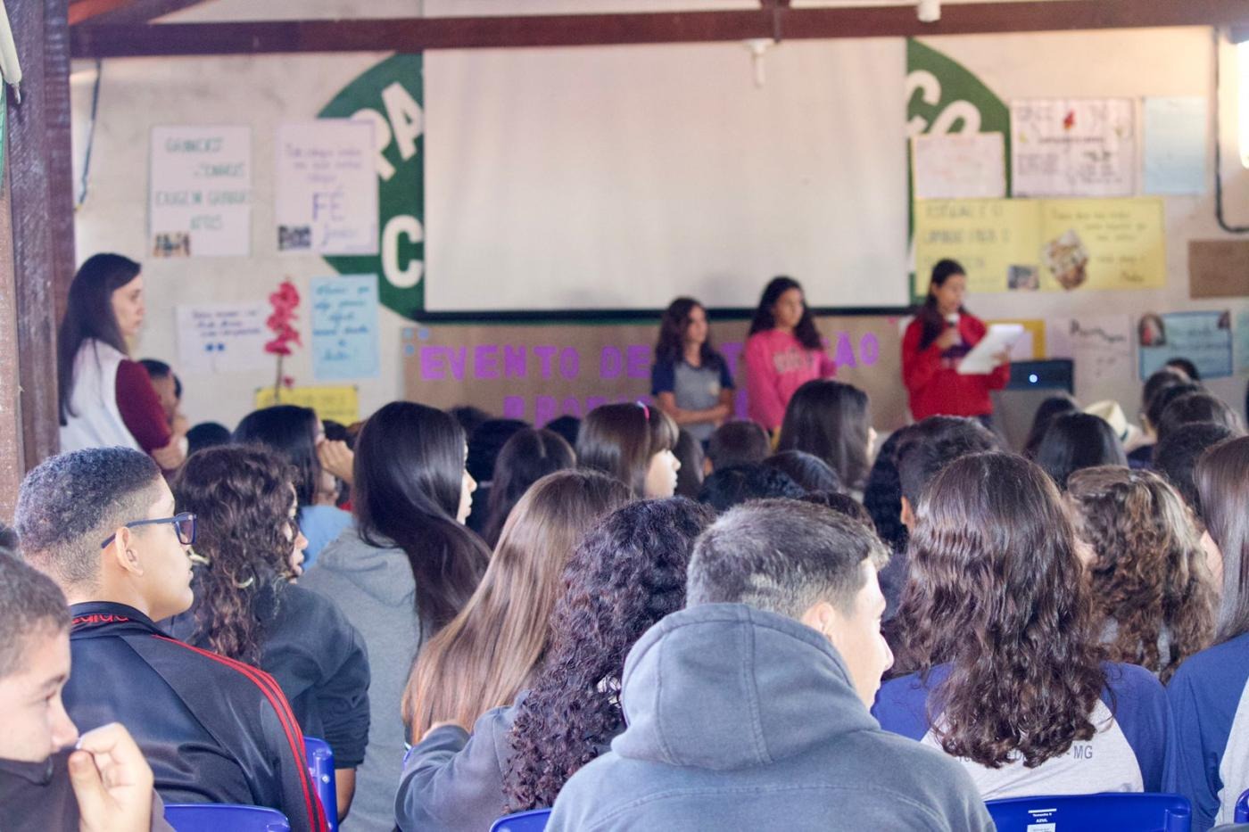 Consolidação do Projeto “Em busca do meu futuro: um sonho a ser conquistado” na Escola Carmem Celina