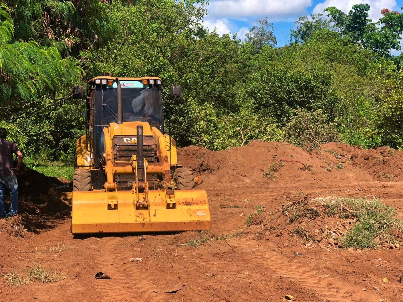 Trabalho de Asfaltamento em Vias Urbanas